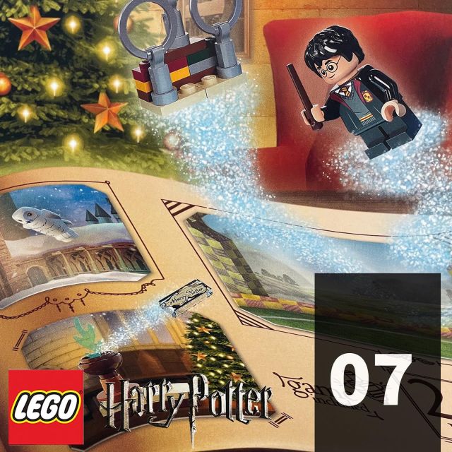 Day 7 for Lego Harry Potter Advent calendar!The Knight Bus! Oh my giddy aunt, this is sooo cute! There was nearly enough spare pieces for a whole nother street lamp, I just needed one stud, which I have plenty of, so I added a second lamp.#advent #adventcalendar #lego #legoadventcalendar #legoharrypotter #harrypotter #afol